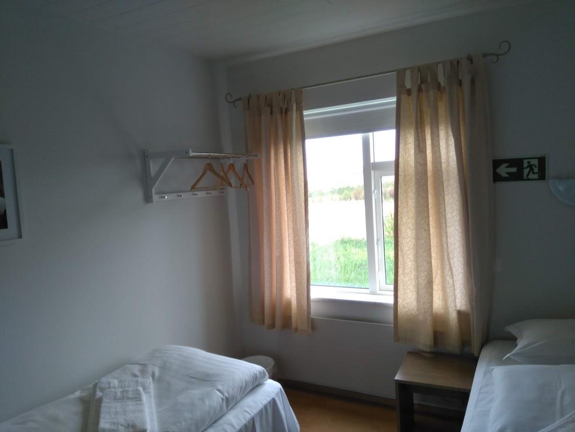 Glaesibaer 2 Guesthouse And Horsefarm Akureyri Exterior photo